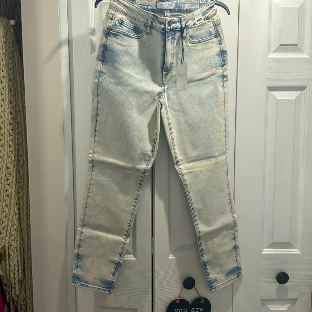 Judy Blue Slim Fit Jeans